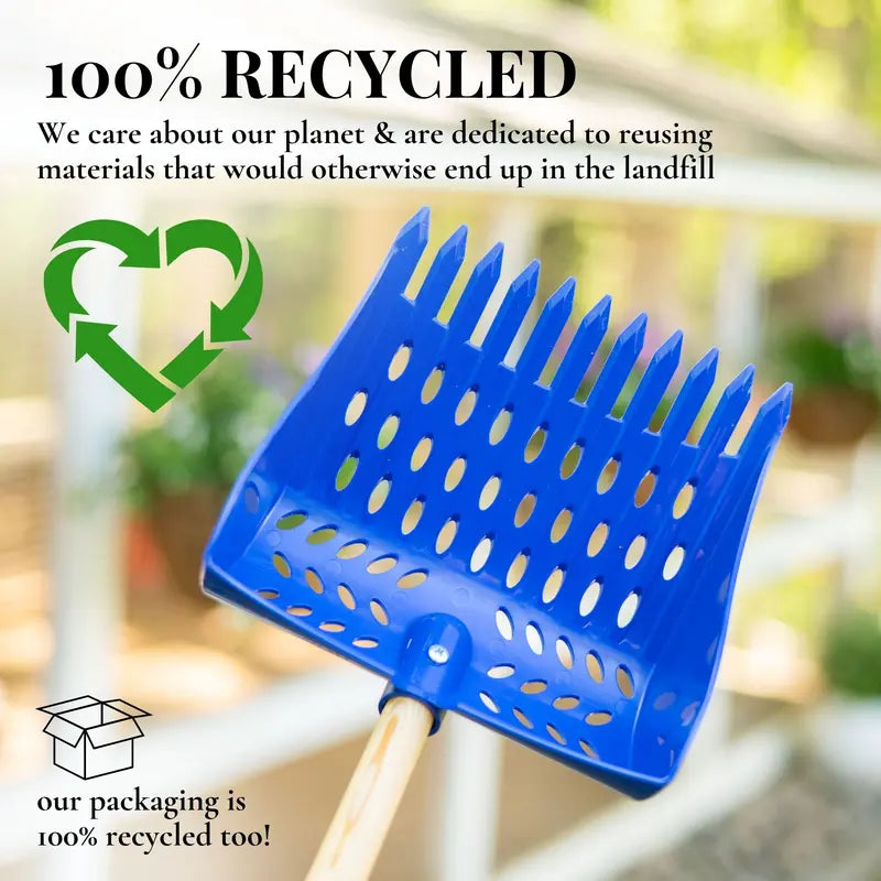 2-in-1 Chicken Poop Scoop & Rake